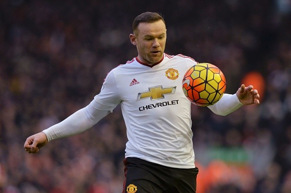 Rooney tro thanh cau thu ghi nhieu ban nhat cho mot CLB tai Premier League - 6