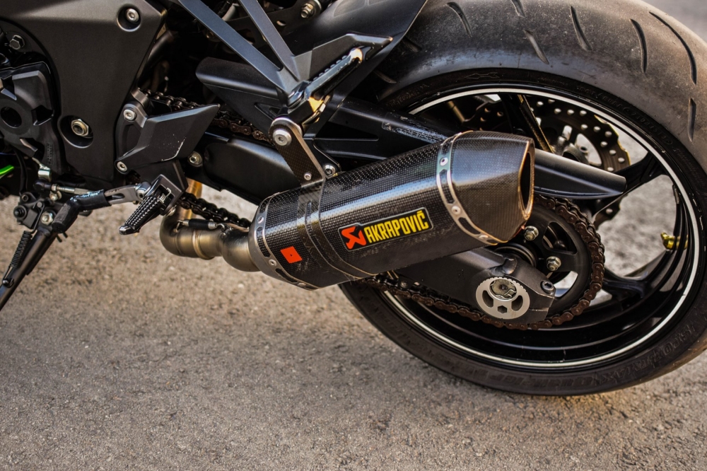 Su hap dan tu chiec Kawasaki Z1000 phien ban cu - 19