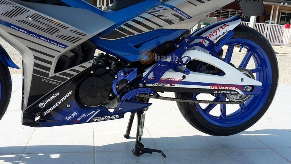 Yamaha Y15ZR do rat tuoi cung nhieu do choi den tu biker nuoc ban - 2
