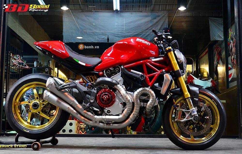 Ducati Monster 1200S muot ma voi dan do choi hang hieu - 24
