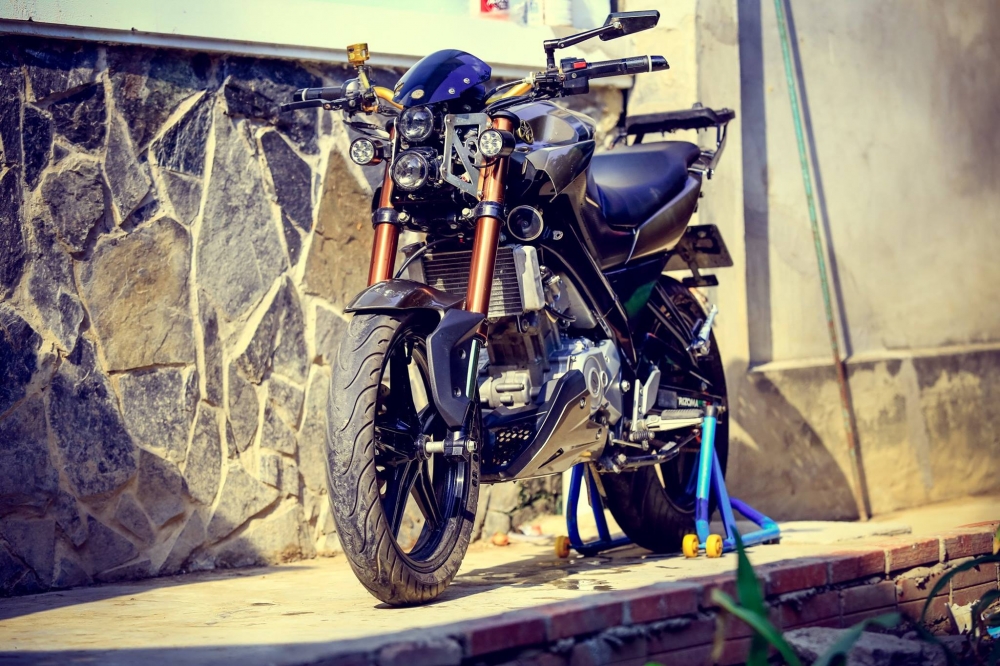 Yamaha FZ150i do day phong cach cua biker Vinh Long - 5