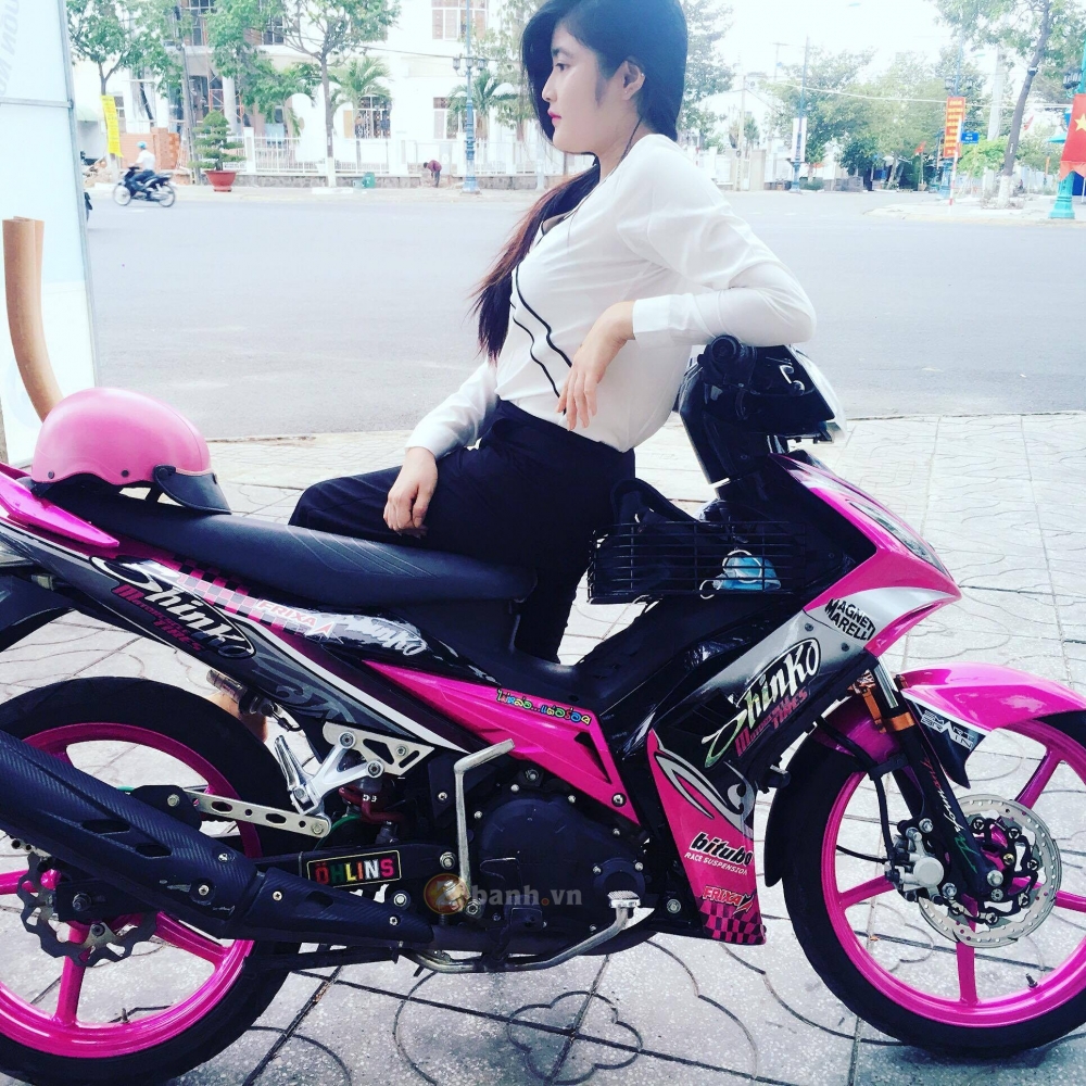 Chiec Exciter 135 do Hong ca tinh cua Nu Biker Tay Ninh - 8