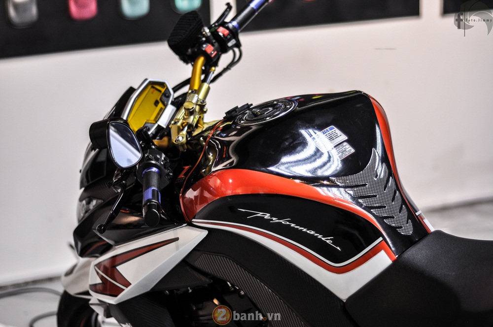 Quai thu Z1000 ham ho voi nhieu do choi gia tri - 6
