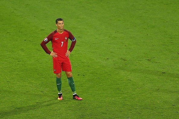 Ronaldo bo lo 2 co hoi ngon an vao luc BDN can ban thang nhat - 2