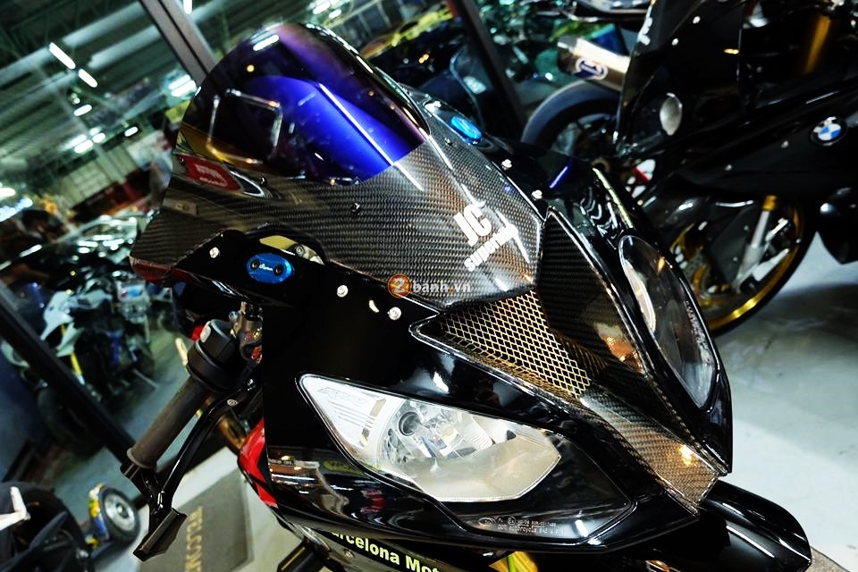 BMW S1000RR 2016 trong bang do sieu chat cua nguoi Thai - 2