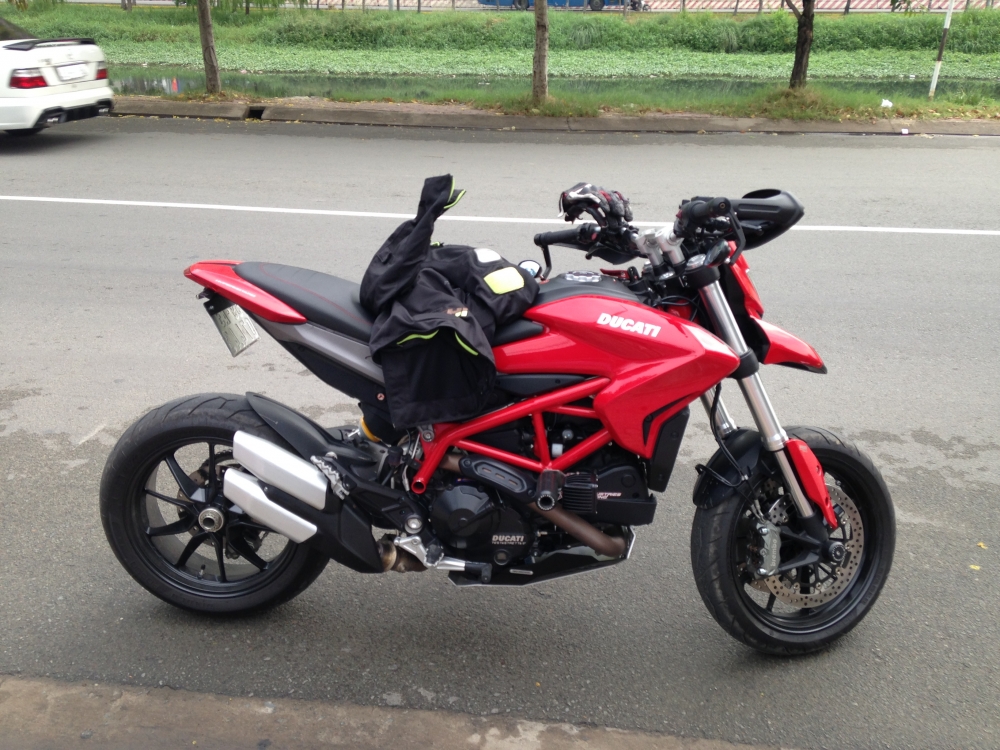 Can ban hypermotard 2014 - 2