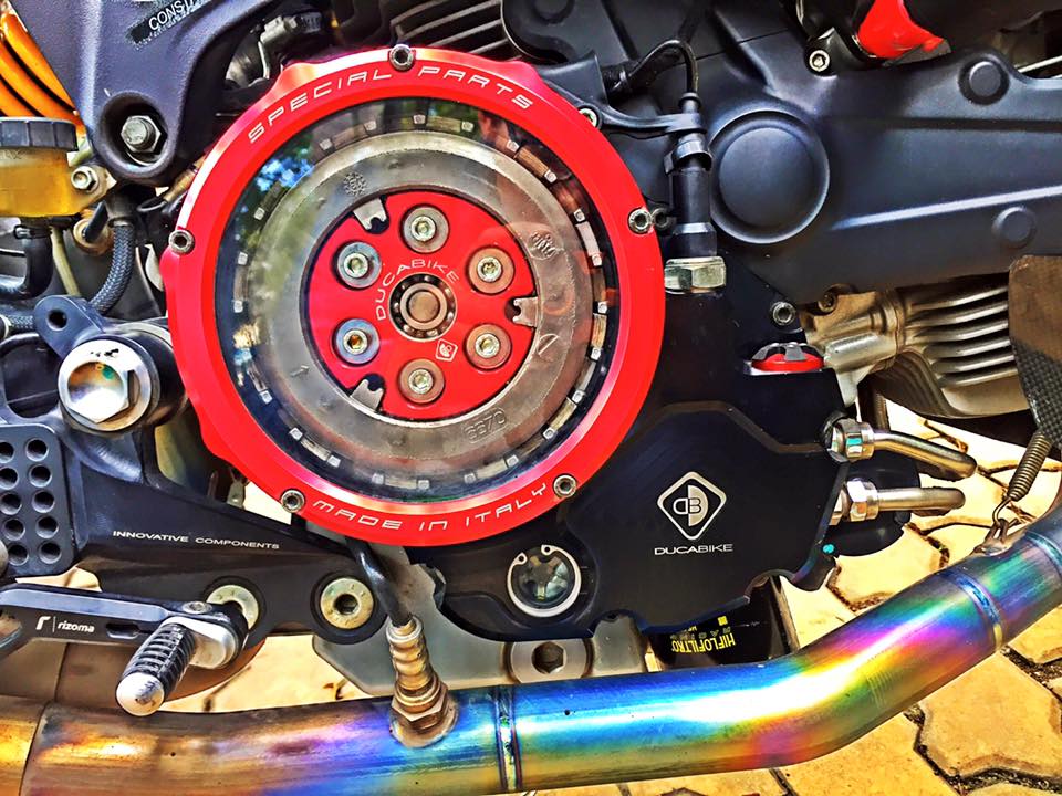Ducati 796 chat choi voi cac option gia tri - 2