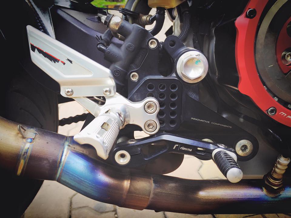 Ducati 796 chat choi voi cac option gia tri - 4