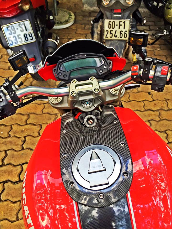 Ducati 796 chat choi voi cac option gia tri - 6