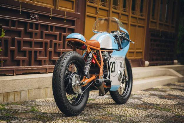 Honda CB550 voi phong cach xe dua Cafe Racer co dien cua cua Anthony Scott - 18