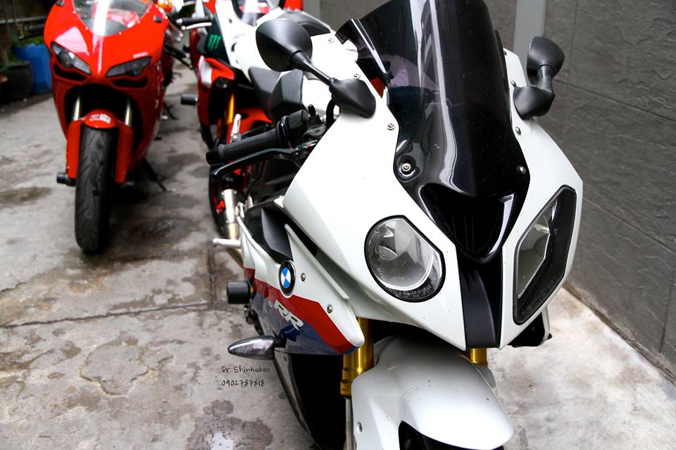 Ca map trang S1000RR trong ban do day hap dan - 2