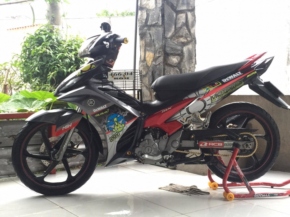 Exciter 135 do phong cach Rossi huyen thoai - 4