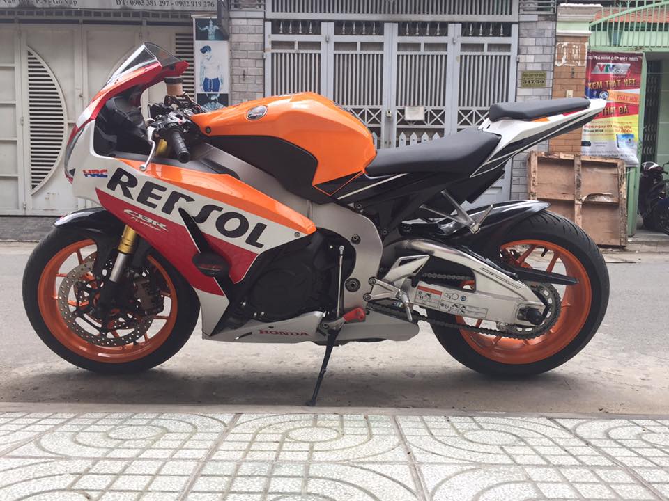 can ban cbr 10000 rr repsol HQCNsang ten uy quyen tuy thich - 8