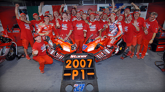 Nam 2007 di vao lich su khi Ducati gianh danh hieu Moto GP The gioi lan dau tien - 7
