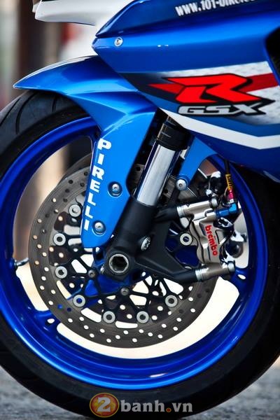 Gixxer 1000 2013 khien fan Suzuki cam thay mat long - 4