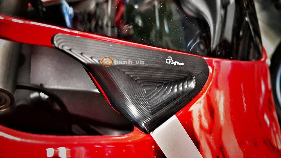 Ducati 899 ho du giua bay soi - 3