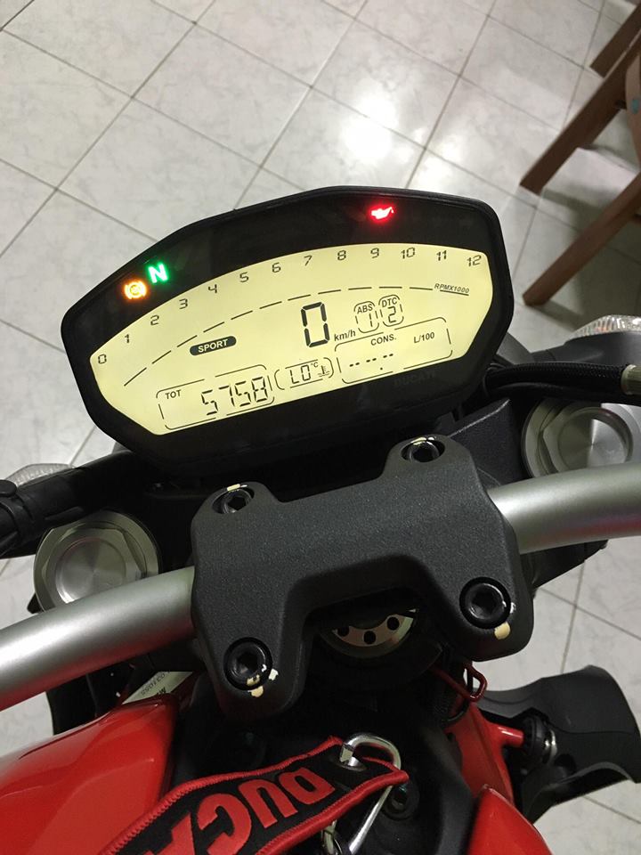 Ducati 821 ABS 2015 chinh chuodo 5888kmcon bao hanh tai hang toi 2017 - 8