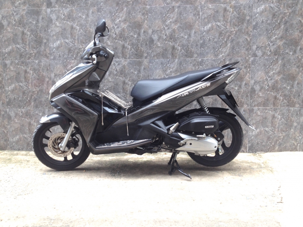 Airblade 125Fi 2014 tem 3D BSTP cong chung ngay - 4