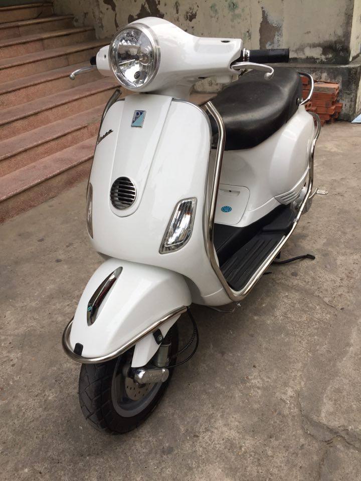 Can ban Vespa Lx 125 khoa tu cam ung 2010 bien HN mau trang chat luong chuan 28tr - 3