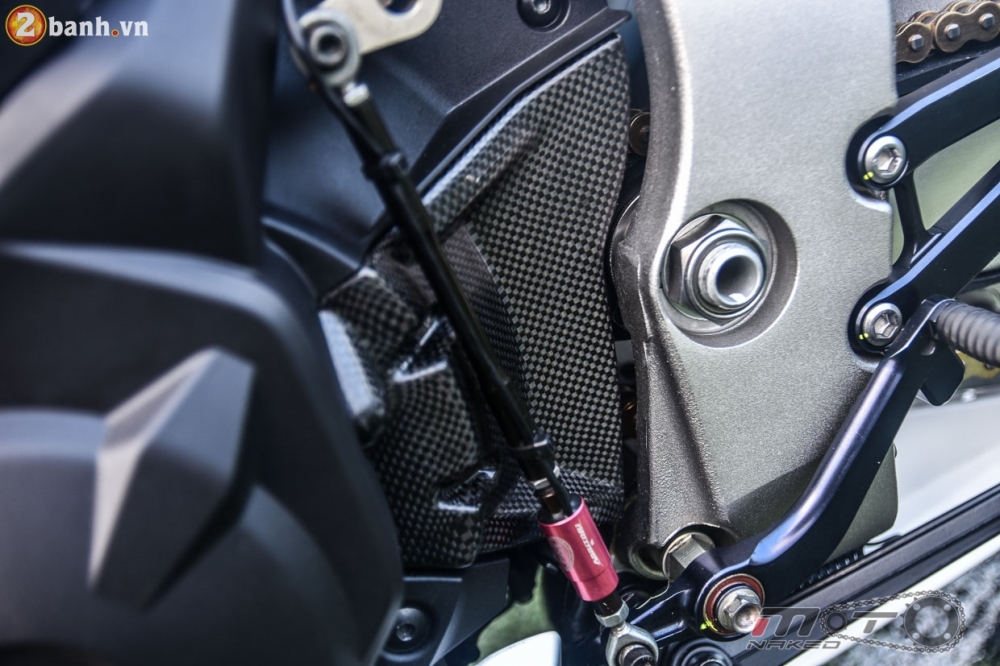 Honda CBR1000RR SP sieu khung trong ban do Racing Performance - 22