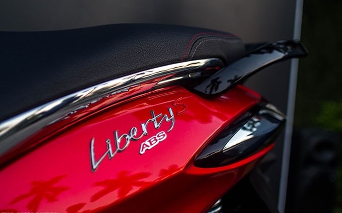 Piaggio Liberty 125 ABS 2016 bao hanh 3 nam xe moi - 3