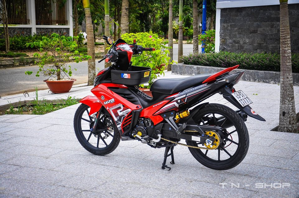 Yamaha Exciter red and black chat choi cua biker mien Tay - 8