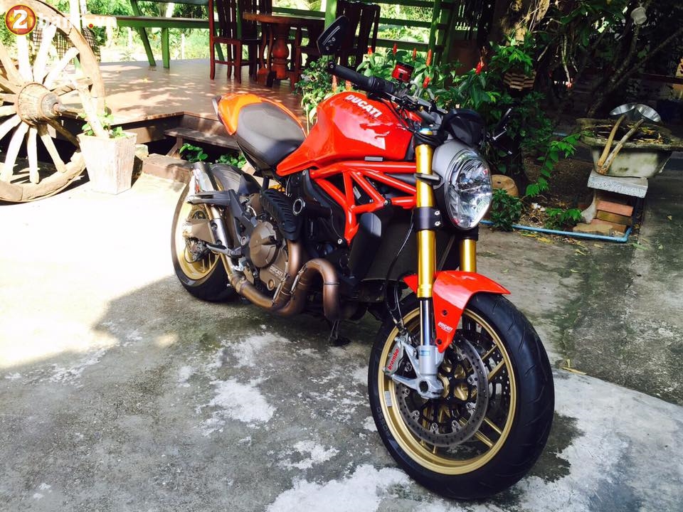 Ducati Monster 821 dep ngat ngay trong ban do day do hieu - 2
