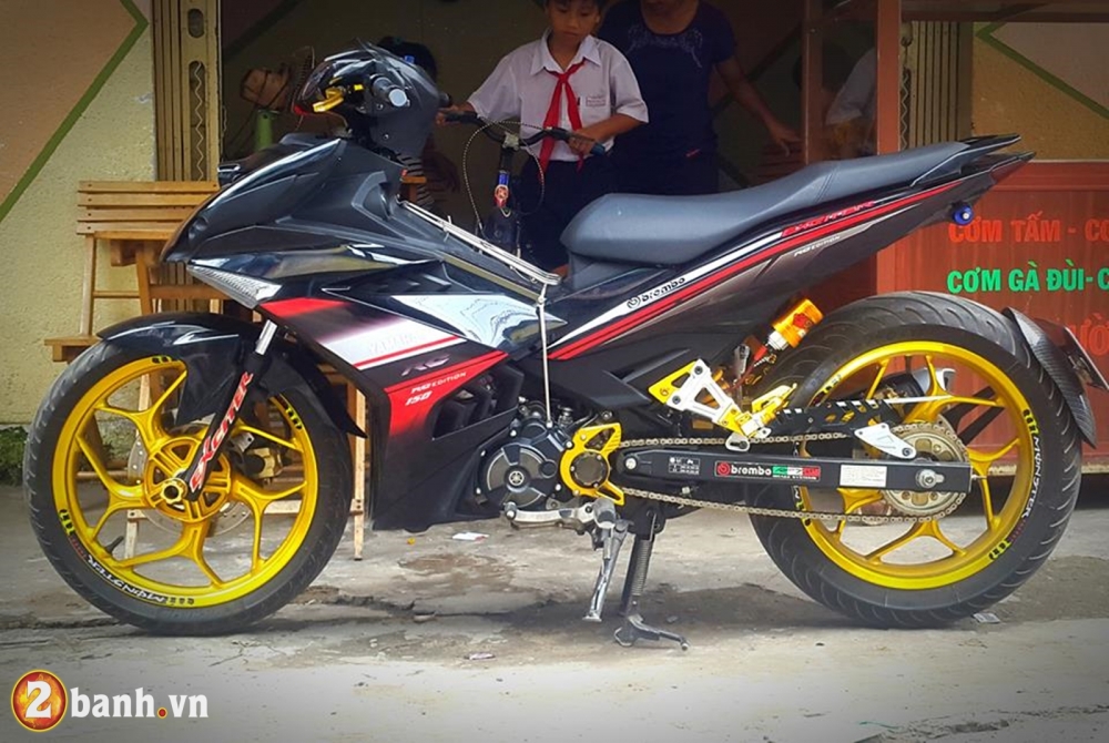 Exciter 150 do cua biker co nickname Anh Hung Ban Phim - 6