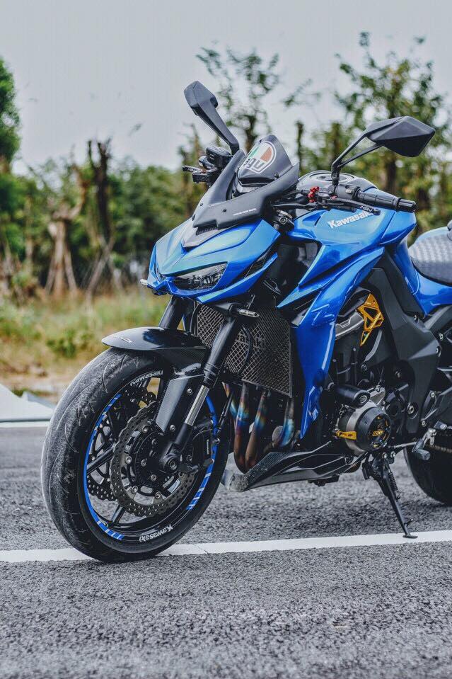 Kawasaki z1000 jet blue đặc sắc của bình dương team