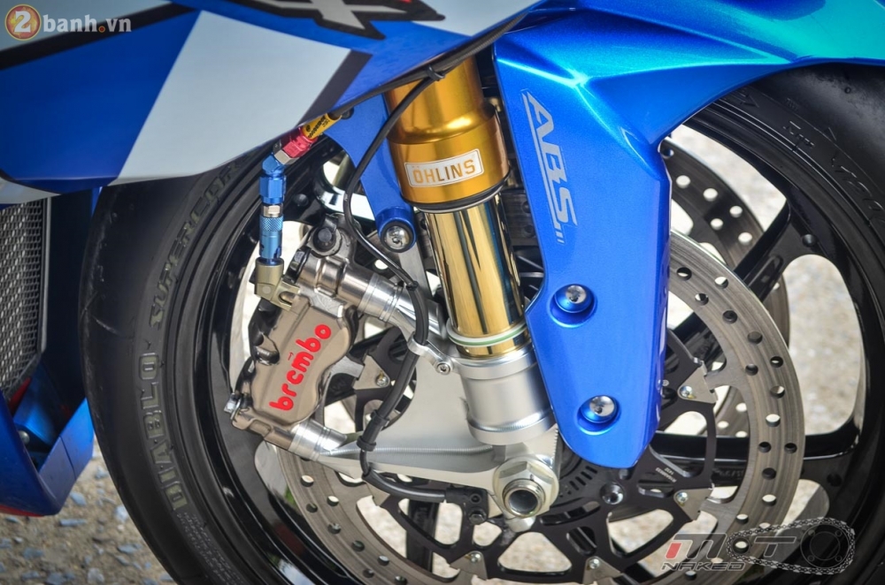 Suzuki GSXR1000 hut hon trong ban do theo phong cach duong dua MotoGP - 10