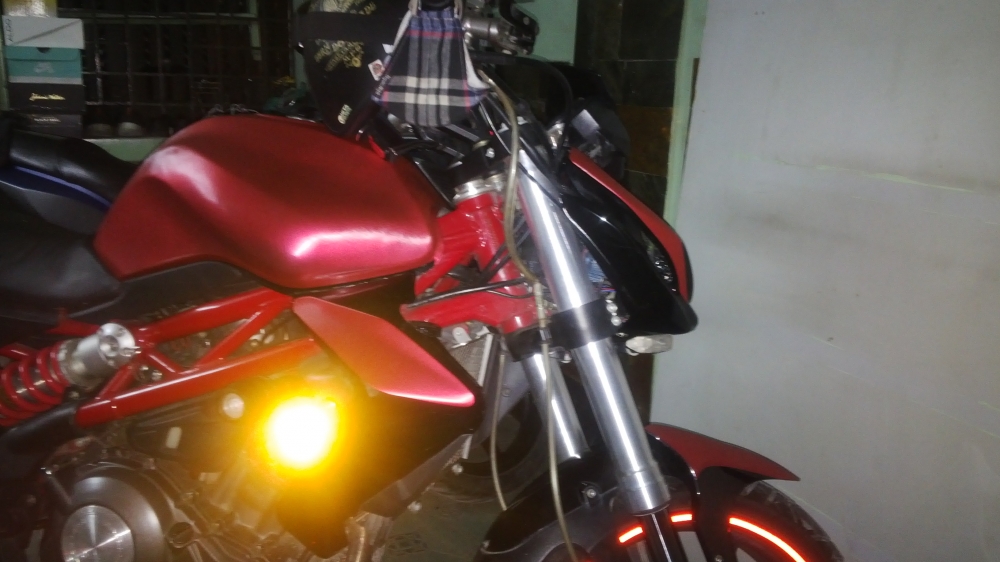 Can Ban Xe Benelli BN 302 - 4