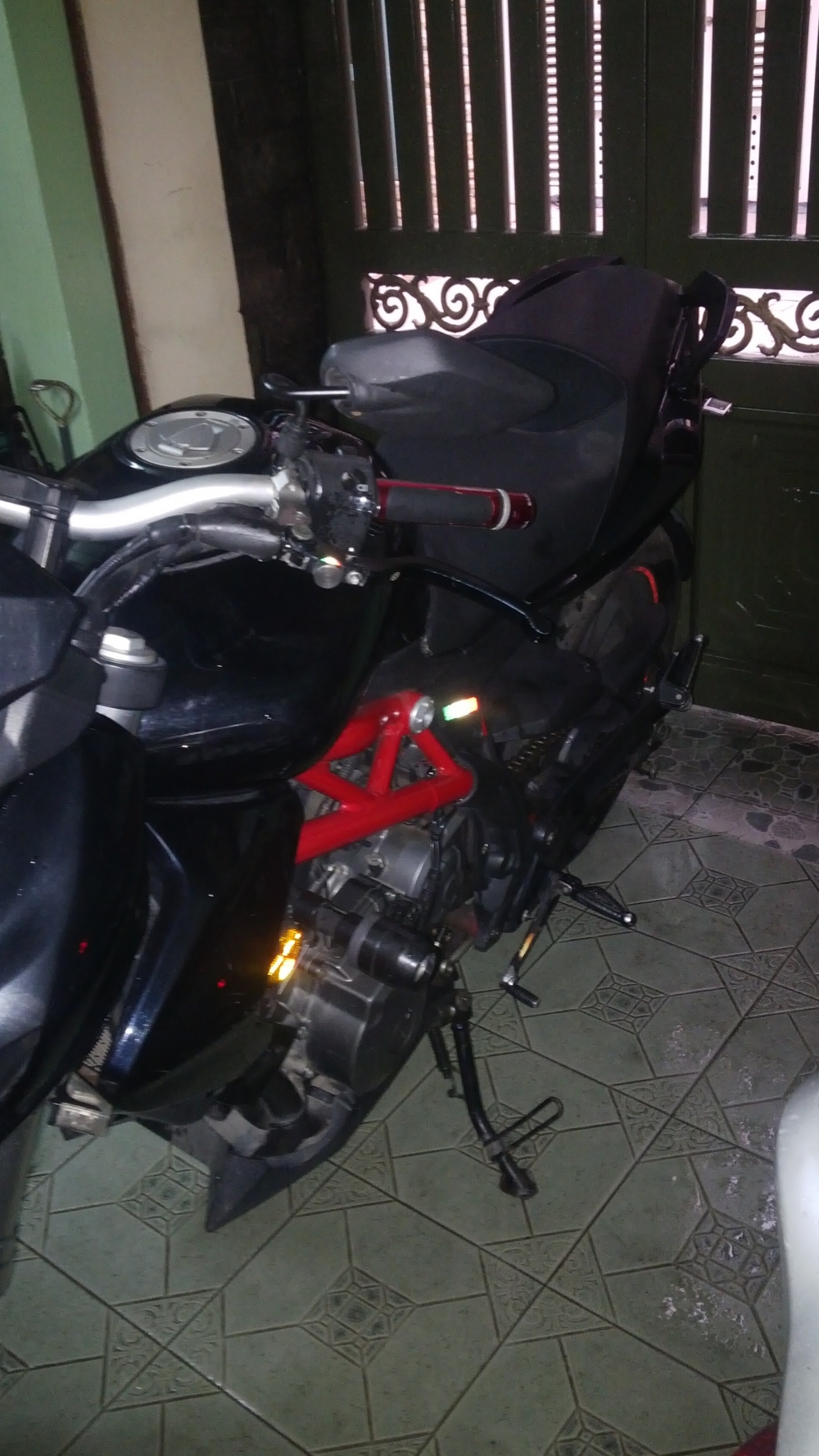 Can Ban Xe Benelli BN 302 - 6