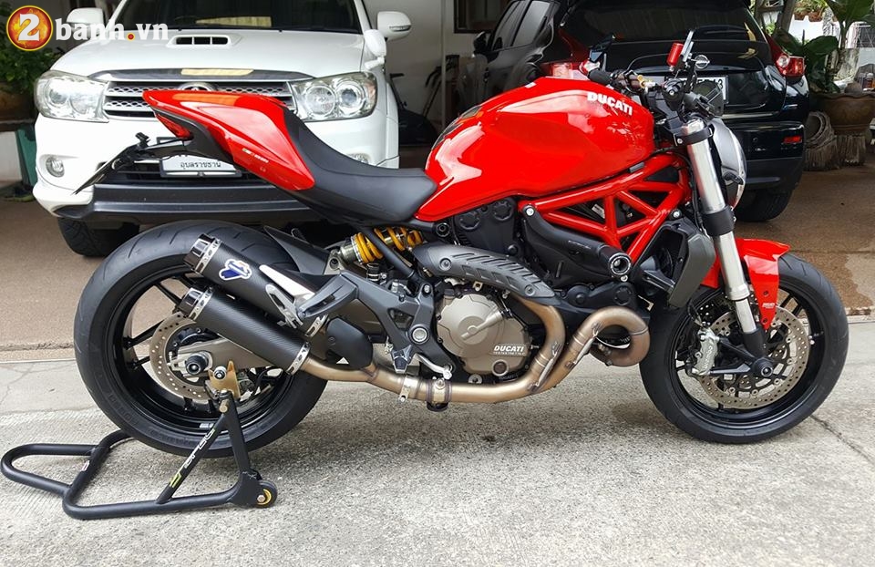 Ducati monster 821 trong bản độ đơn giản nhưng vẫn đầy kích thích