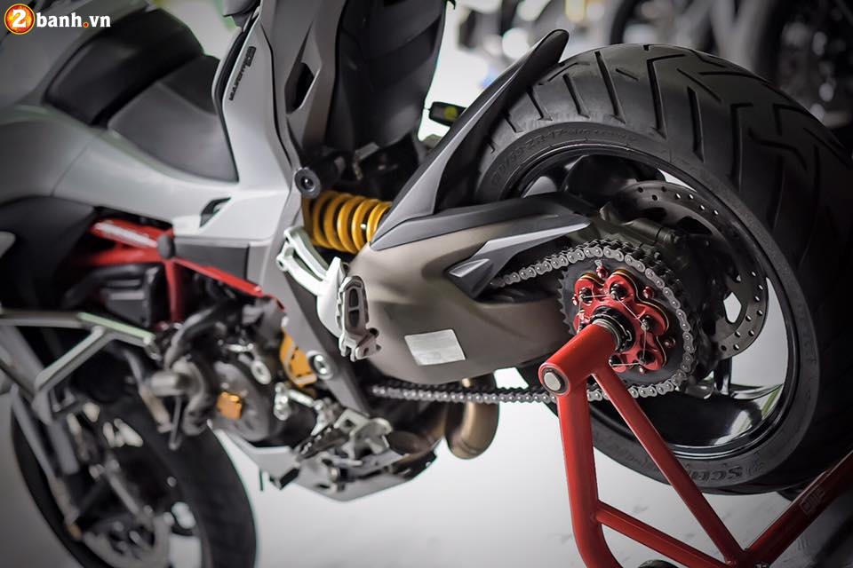 Ducati multistrada 1200 độ siêu chất của biker thái