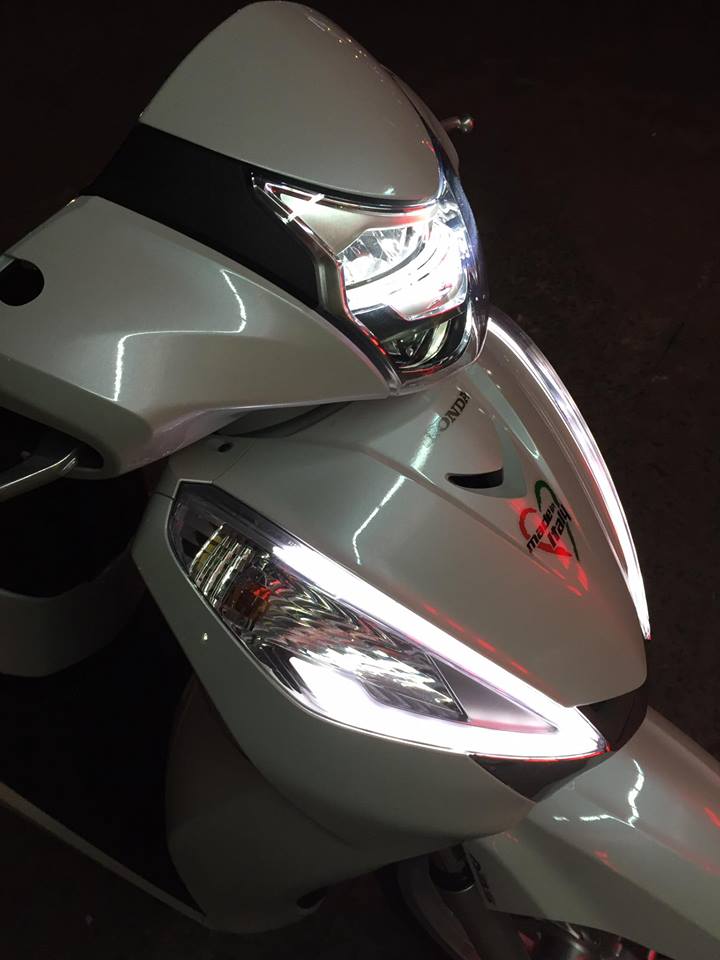 sh300i 2016 ABS chau au nhap y620161 chu dap thung toi giosang ten uy quyen tuy thich - 6