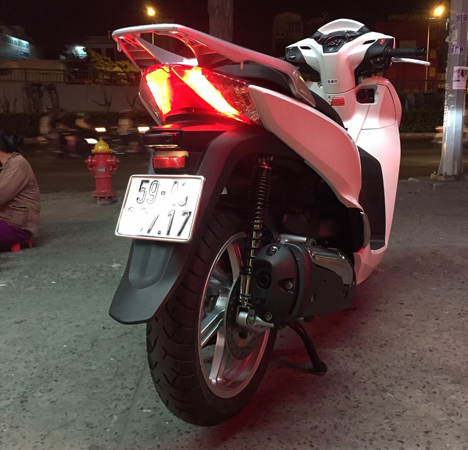 sh300i 2016 ABS chau au nhap y620161 chu dap thung toi giosang ten uy quyen tuy thich - 9