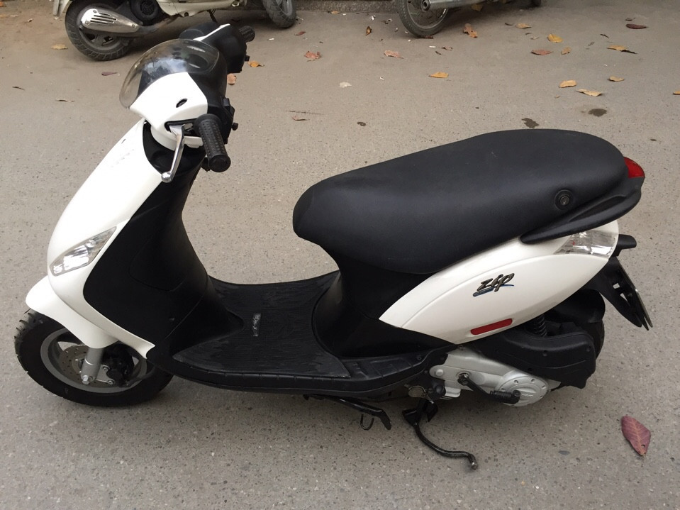 Piaggio Zip 100 mau trang vua dang ky dau nam 2016 - 4