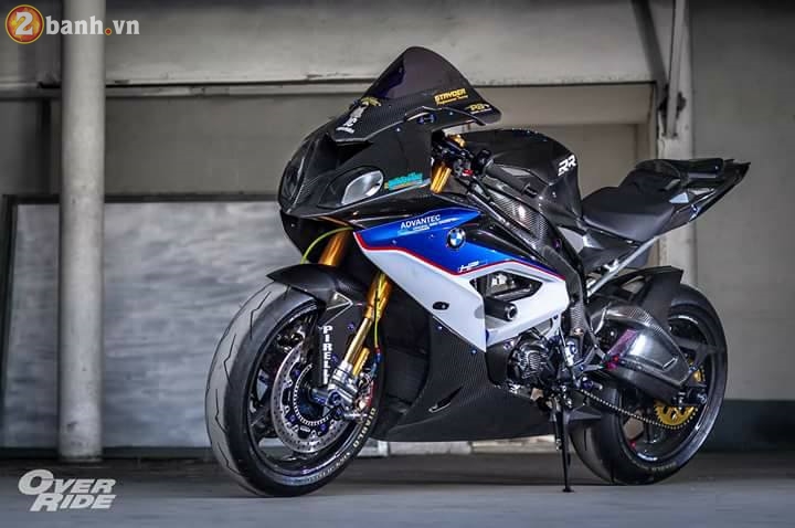 BMW S1000RR sieu chat trong ban do full carbon dat tien - 2