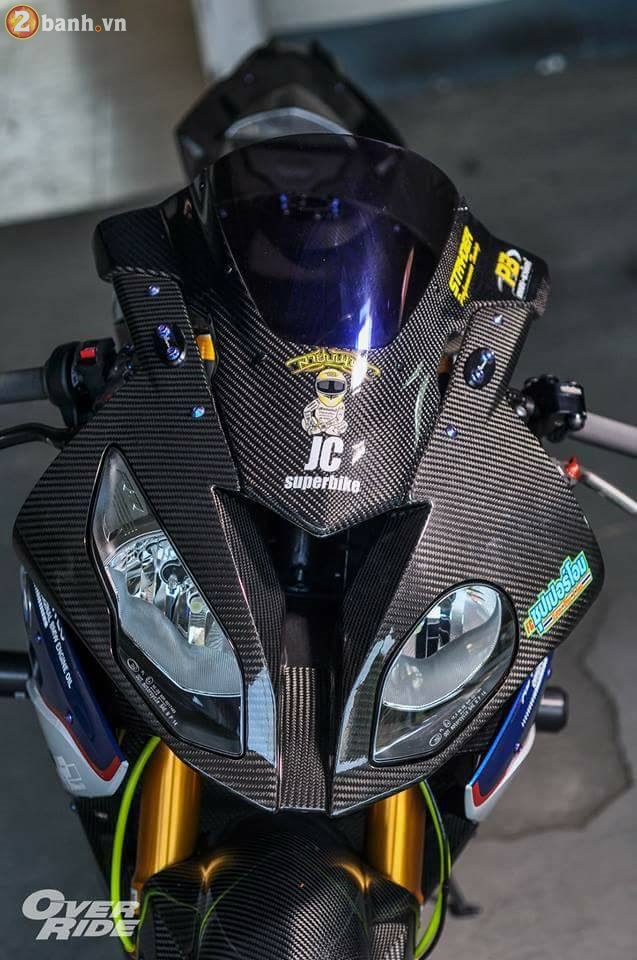 BMW S1000RR sieu chat trong ban do full carbon dat tien - 5
