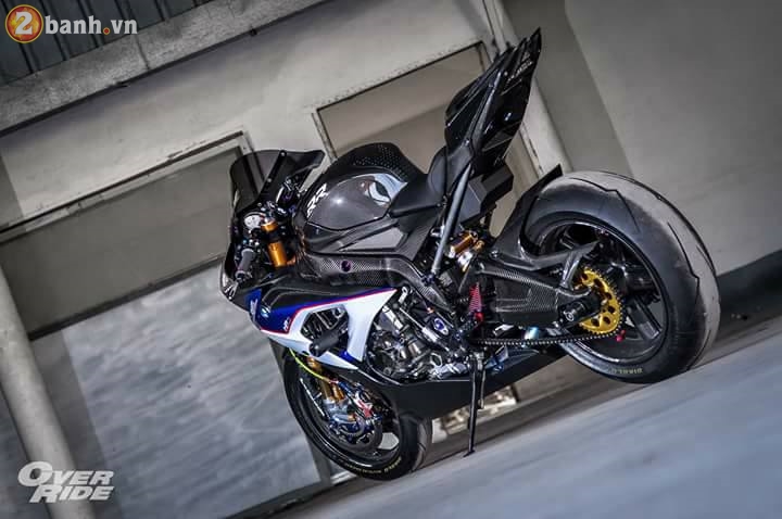 BMW S1000RR sieu chat trong ban do full carbon dat tien - 18