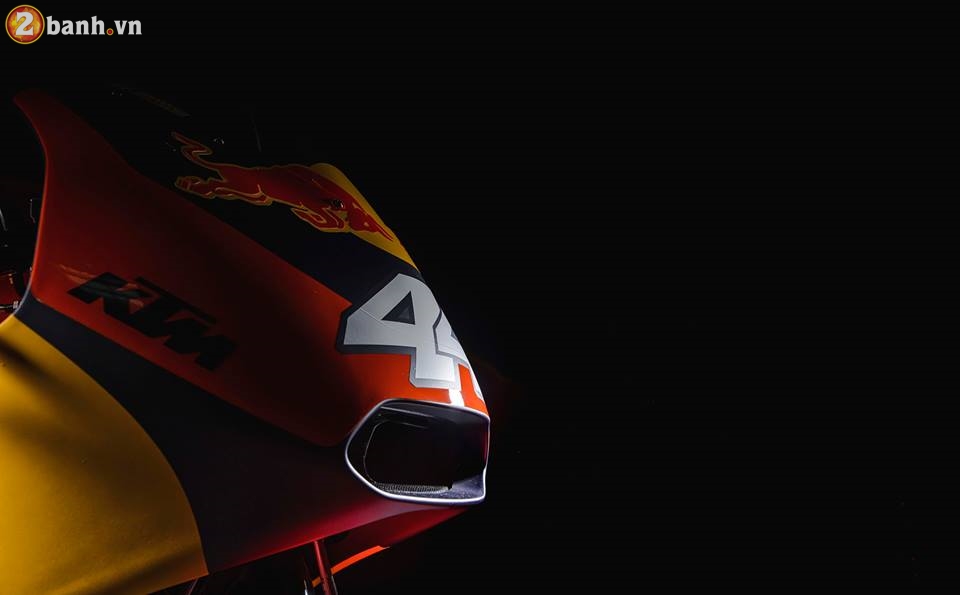 Chiem nguong can canh xe dua KTM RC16 truoc them mua giai MotoGP 2017 - 15