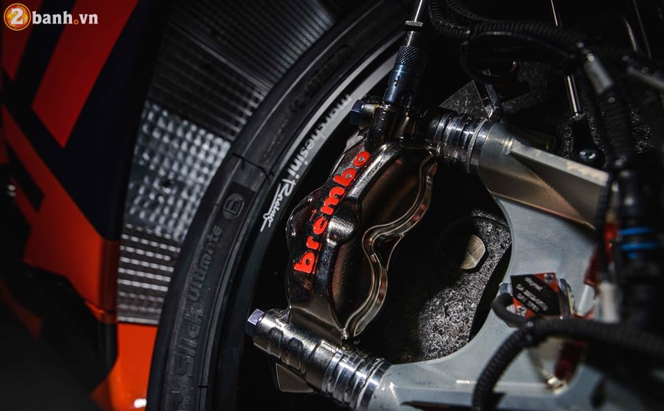 Chiem nguong can canh xe dua KTM RC16 truoc them mua giai MotoGP 2017 - 27