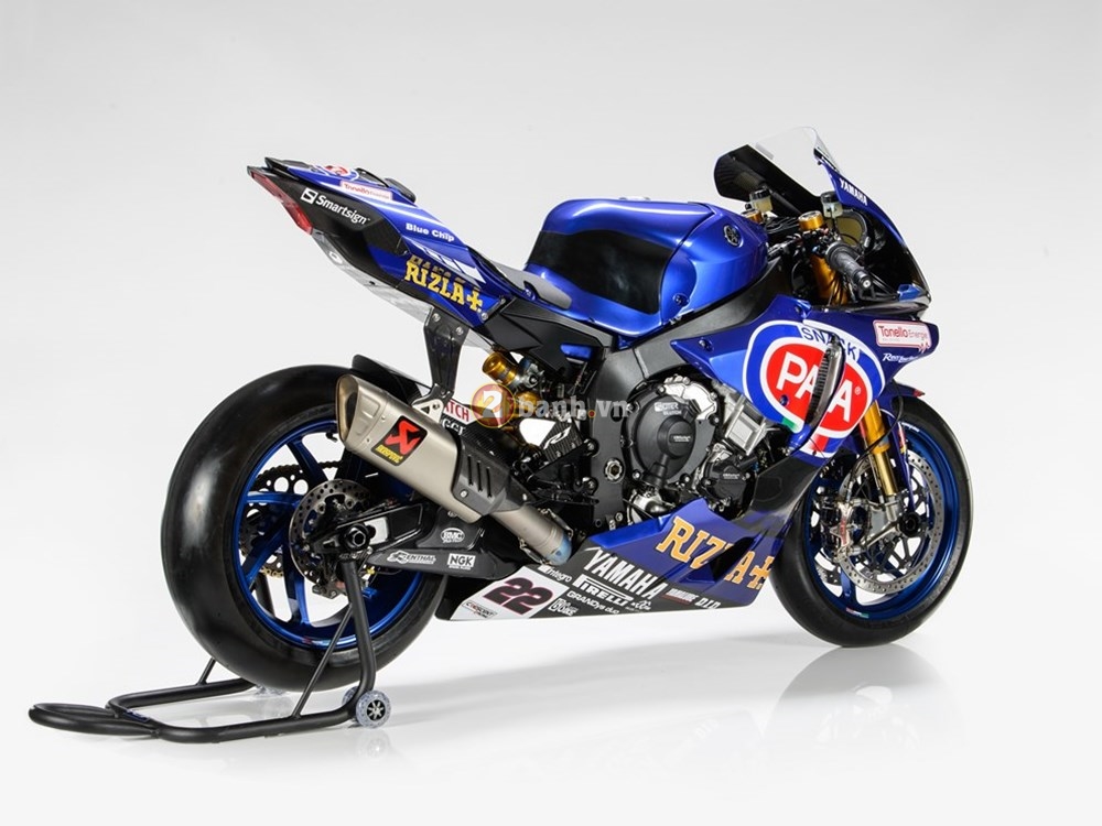 Doi dua Pata Yamaha trinh lang chiec xe dua YZFR1 cho mua giai WSBK 2017 - 6