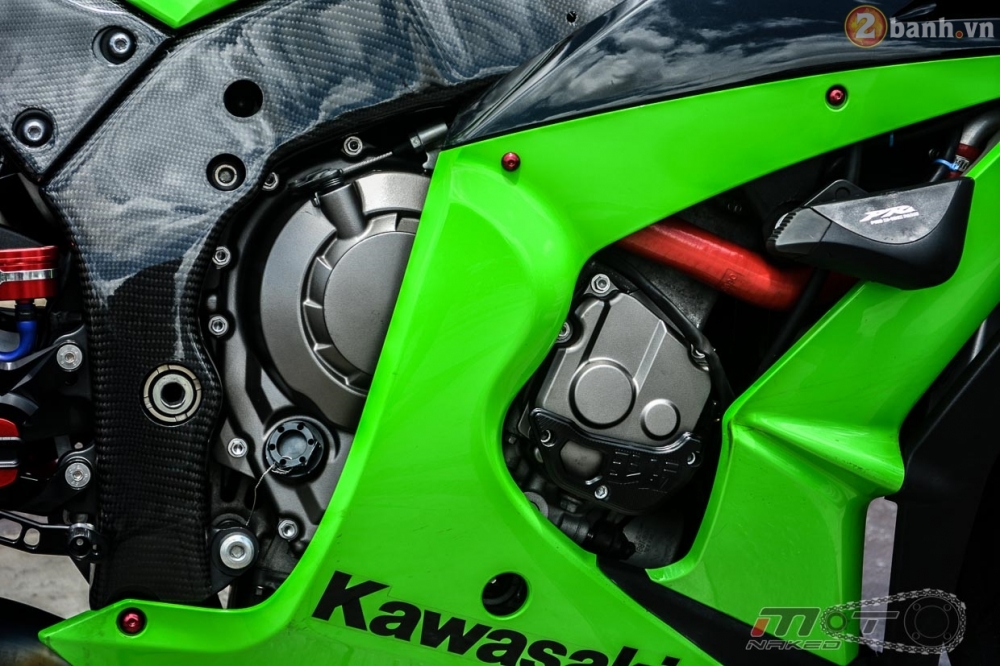 Kawasaki ninja zx-10r đẹp mê hồn trong bản độ the green power