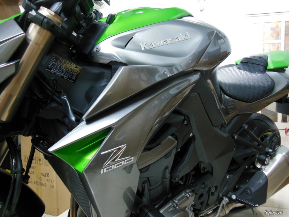 Kawasaki z1000 odo 1700km