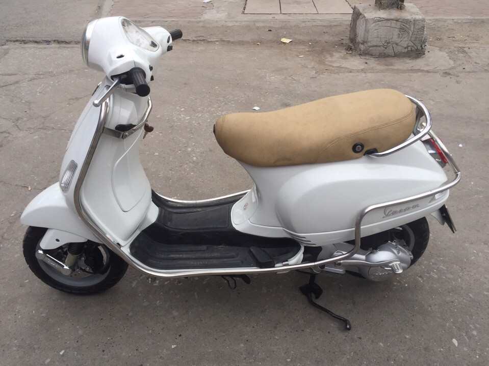 Vespa LX 150 nhap Y mau trang 2016 nhu moi 29G1 63107 - 4