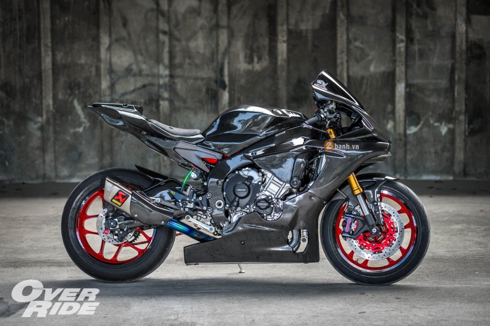Yamaha R1 tinh te trong ban do Full Carbon mang ten Dark Side Of Speed - 4