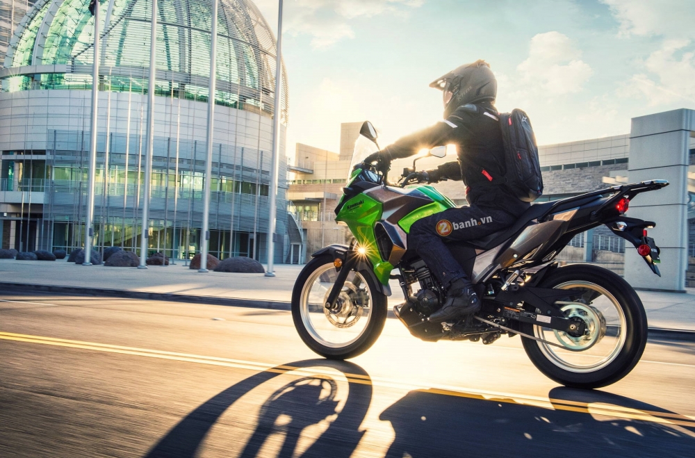 Clip Test Ride Thu nghiem kha nang chay da dia hinh cua Kawasaki VersysX 300 - 2
