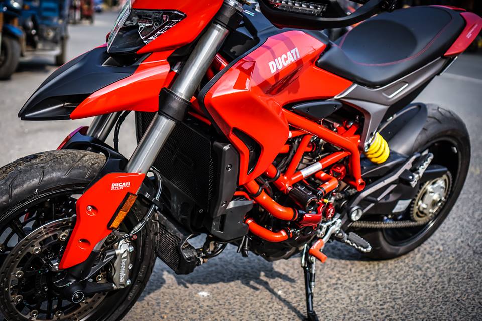Ducati hypermotard 939 với một vài option tuyệt đẹp tại việt nam