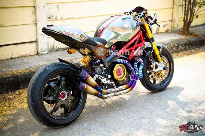Ducati Monster 1100 day kieu sa trong ban do tinh te va dang cap - 5
